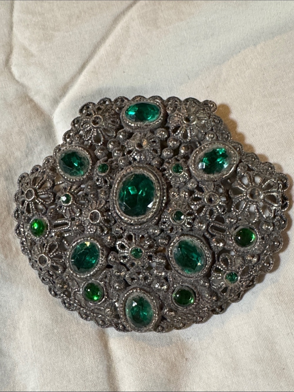 New England Glass Works Clip for Fur /Dress Vintage-Style Filigree Brooch